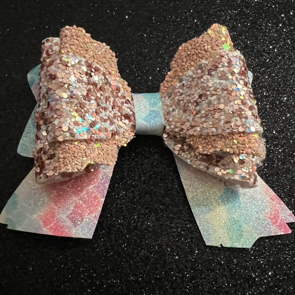 Glitter mermaid bow with alligator clip